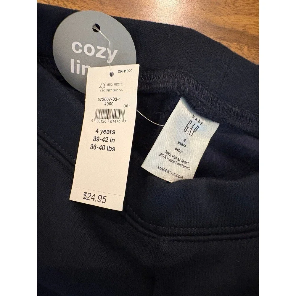 GAP nwt baby